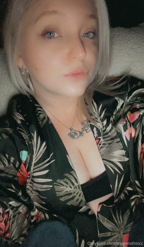 mommithiccc OnlyFans geleakt