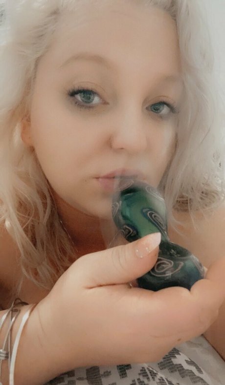 mommithiccc XXX OnlyFans