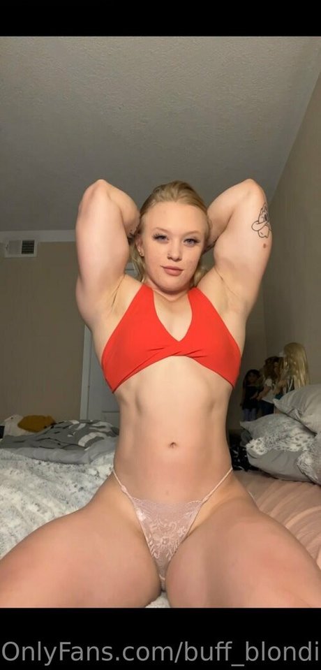 buff blondie Kostenlose OnlyFans-Pornos