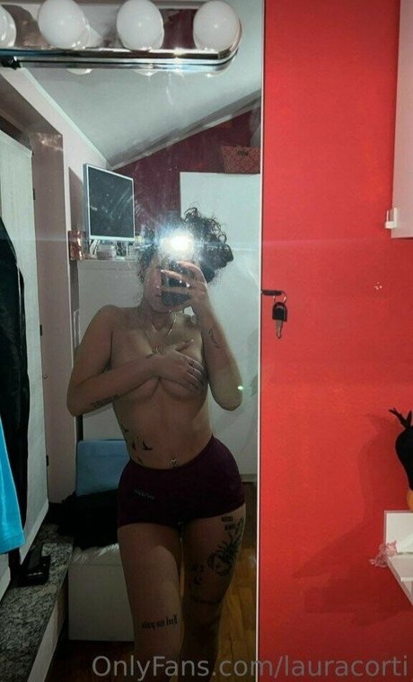 Laura Corti Nacktbilder OnlyFans Leak