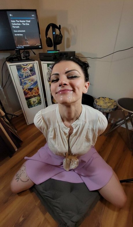 Anyalikestosuck OnlyFans Inhaltstyp