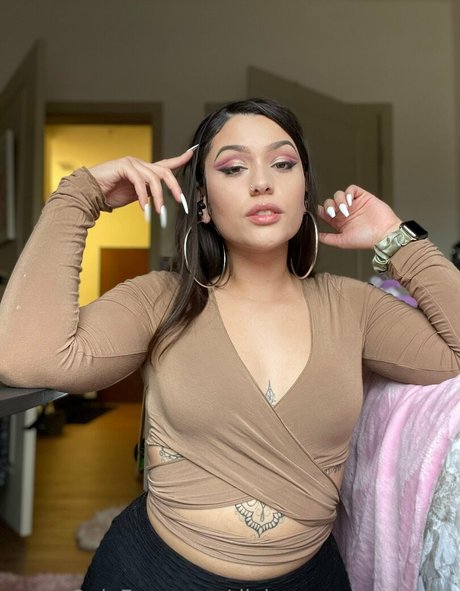 divinesugarandspice OnlyFans schlank