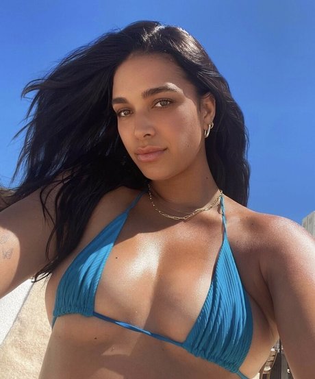 aprillovegeary OnlyFans Gratis-Inhalte