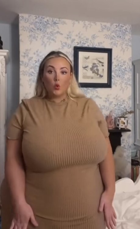 juiceefruitee OnlyFans Leak