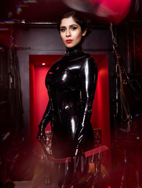 sophiasaharafree Nacktbilder von OnlyFans geleakt