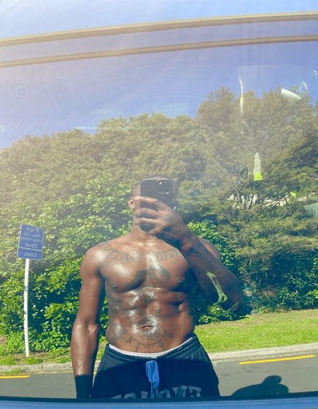 freestylebender Nacktbilder von OnlyFans