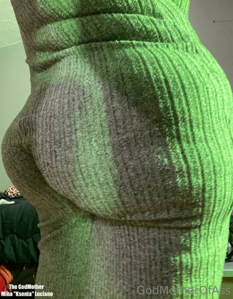 godmotherofassfree Kostenlose OnlyFans-Pornos