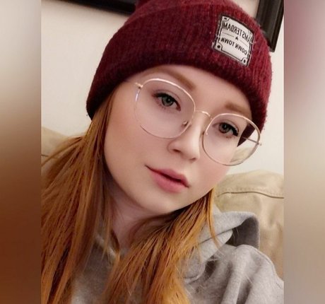 Cutieredhead OnlyFans geleakter Pornografie