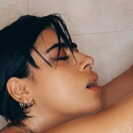 leslyabrahamof Nacktbilder von OnlyFans