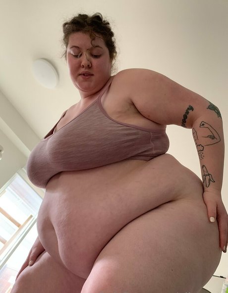 aliceeats OnlyFans-Fotos