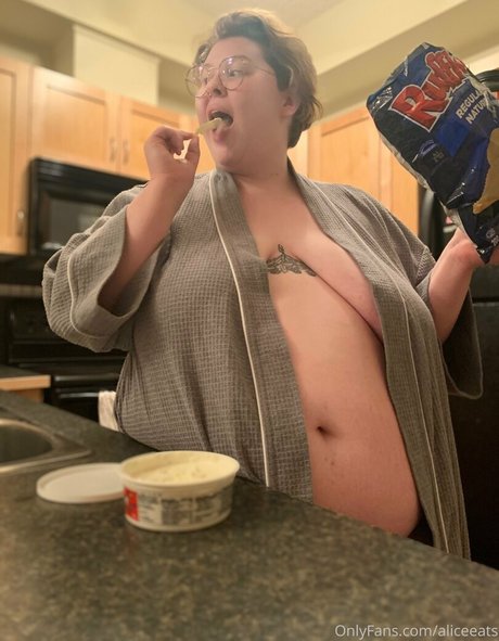aliceeats OnlyFans gratis