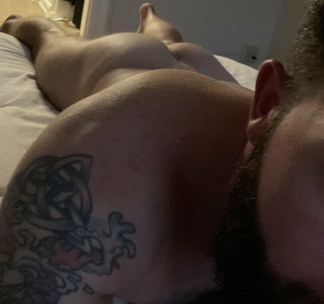 thecavemanxxx Leaks von Nacktbildern auf OnlyFans