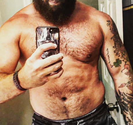 thecavemanxxx OnlyFans Leaked Gratis