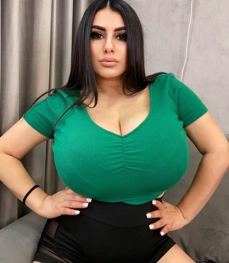 Rozzzywow Nacktbilder-Leaks von OnlyFans