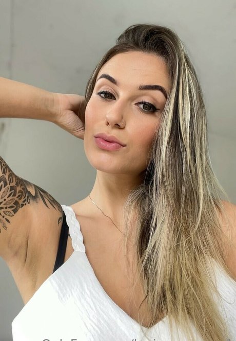 louiseadams Nacktbilder von OnlyFans geleakt