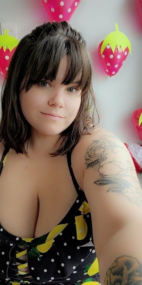 octobermae Neue geleakte OnlyFans-Inhalte