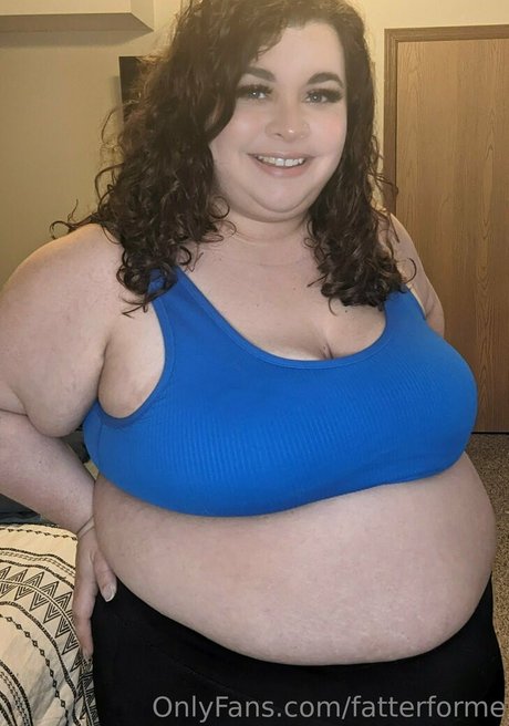 fatterforme Nacktbilder von OnlyFans geleakt