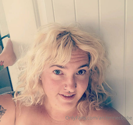 arcfennecbabe OnlyFans Porn Nackt