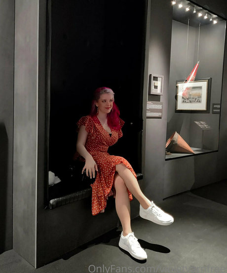 violetvarnfree OnlyFans-Fotos