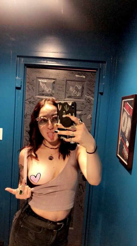 summersue22 OnlyFans-Model