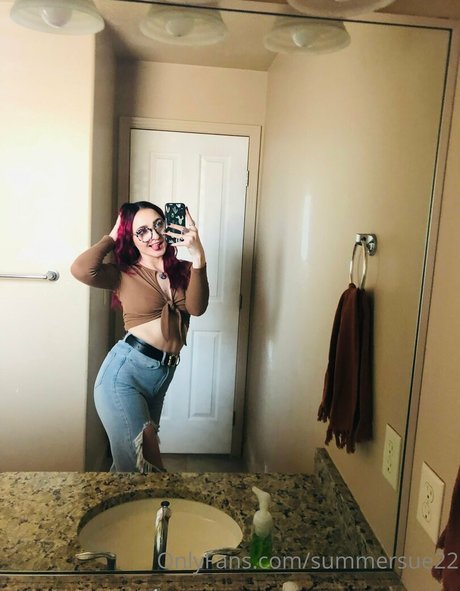 summersue22 OnlyFans Leak