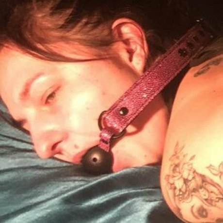 summersue22 OnlyFans Model Bilder