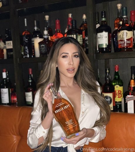 cocktailratings Nacktbilder OnlyFans