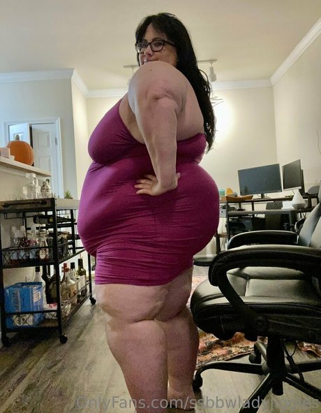 ssbbwladyjiggles OnlyFans-Model