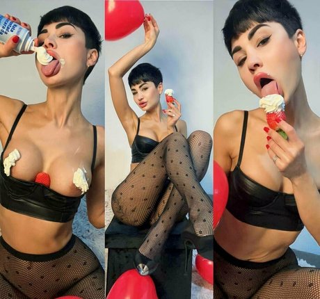 greedyhole Nacktpornos von OnlyFans geleakt