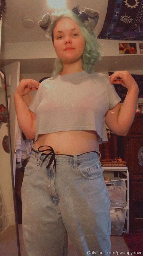 pwuppydove OnlyFans Striptease