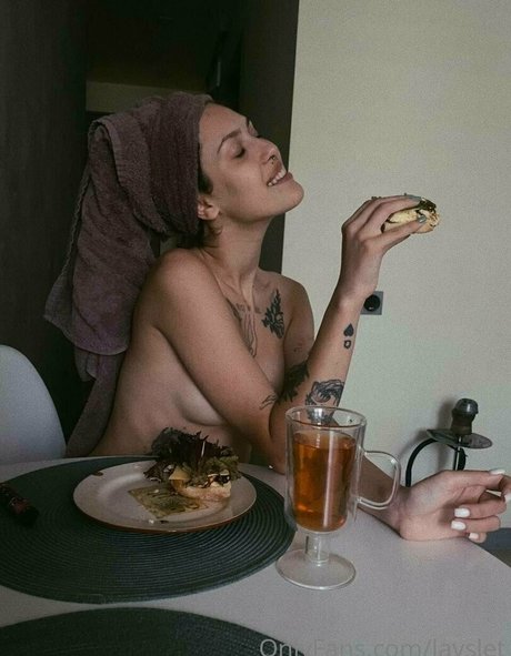 layslet OnlyFans Joi