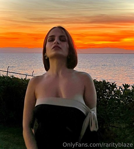 richelis OnlyFans schlank