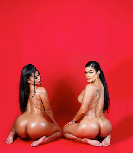 yungflowerxxx Nacktbilder von OnlyFans