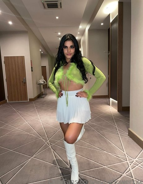 yungflowerxxx Nacktbilder geleakt OnlyFans Aufgedeckt