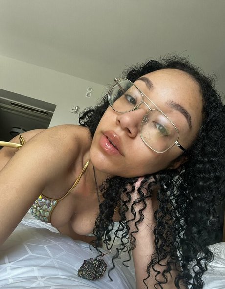 Caileneasely OnlyFans-Leaks