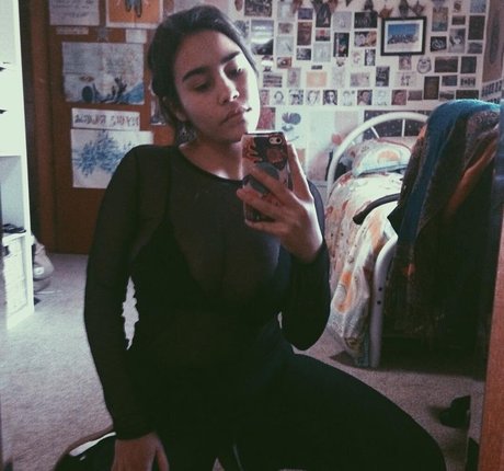 Lotti Loka Kostenlose OnlyFans-Inhalte