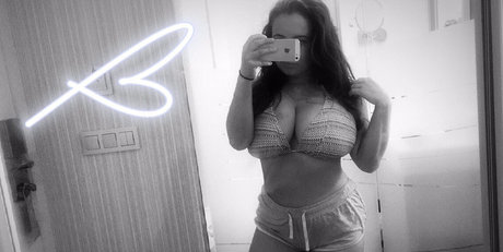 Tiffany Harrison Leaks von OnlyFans