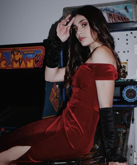 Yasmeen Fletcher Sexy OnlyFans