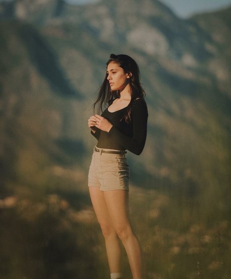 Yasmeen Fletcher OnlyFans Model Bilder