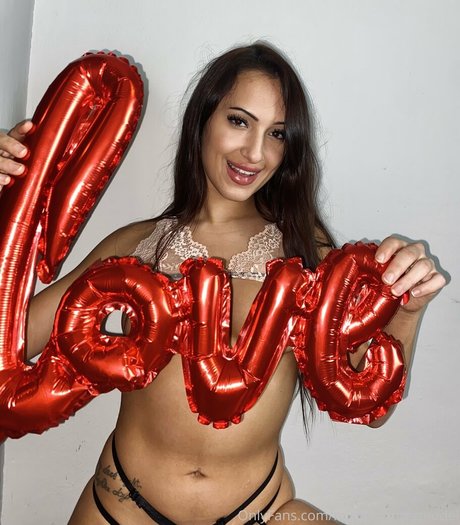 mishelgomezmodel Oben ohne OnlyFans