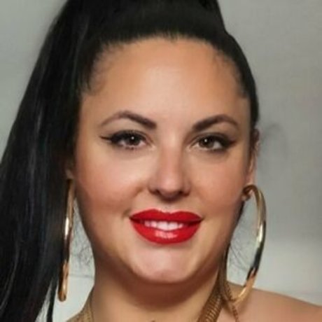 Remedios OnlyFans geleakte Brüste