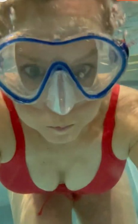 Suzanne Shaw Nacktbilder von OnlyFans