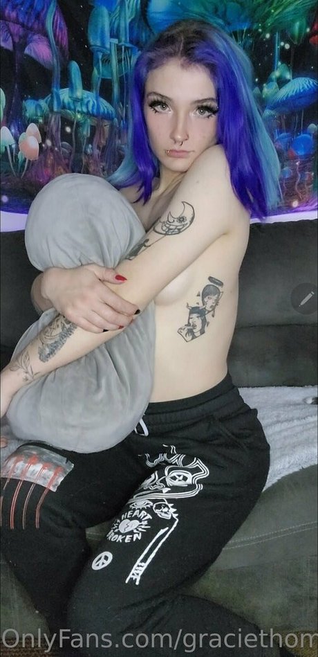 graciethomasvip Leaks von Nacktbildern auf OnlyFans