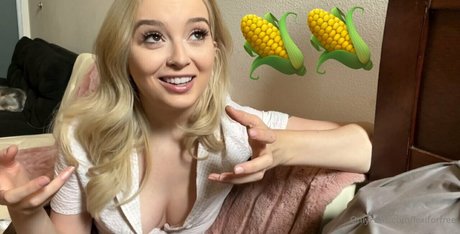 lexiforfree Leak von OnlyFans Pornografie