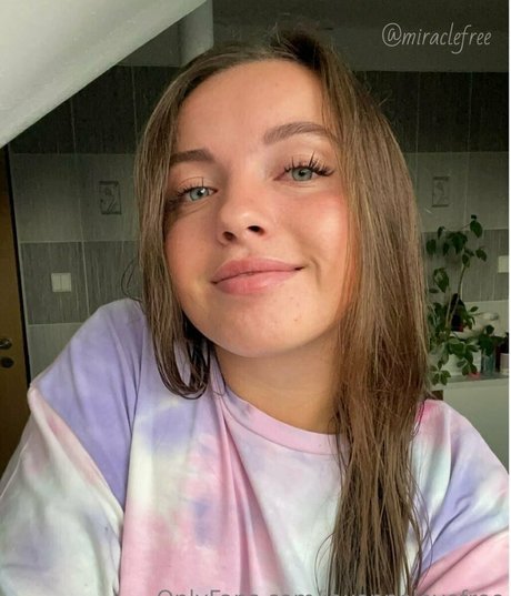 jaxennelovefree Leak von OnlyFans-Inhalten