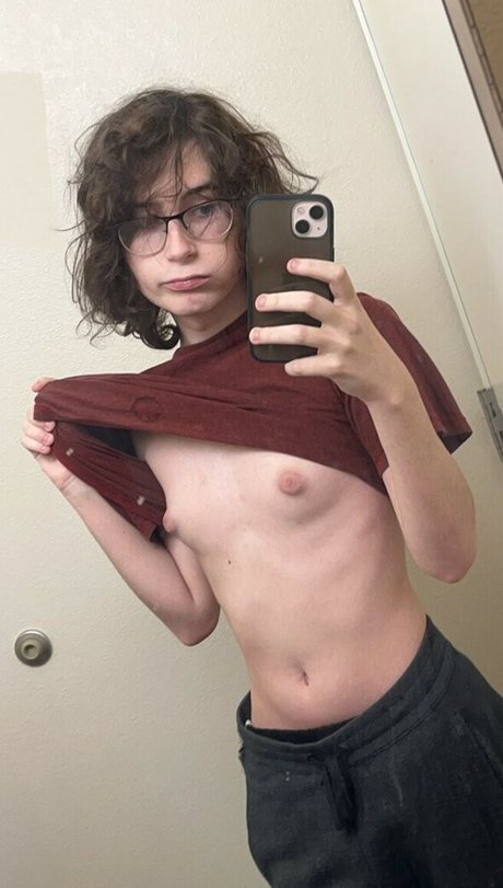 Bellafwee OnlyFans-Bilder geleakt