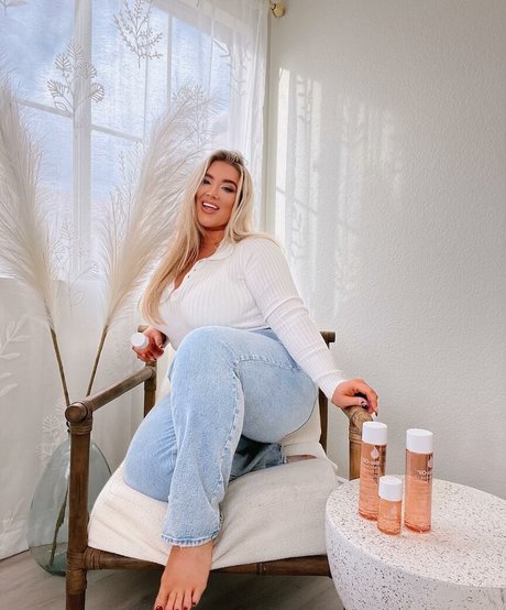 Taya Christian OnlyFans geleakt.