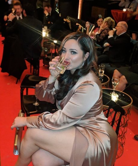 Anjadee OnlyFans-Archiv