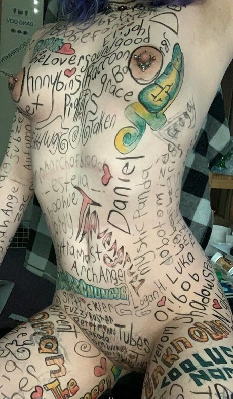 teasinglytrashed OnlyFans Bilder