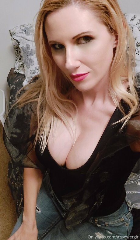 azpowergirl Nacktbilder OnlyFans geleakt